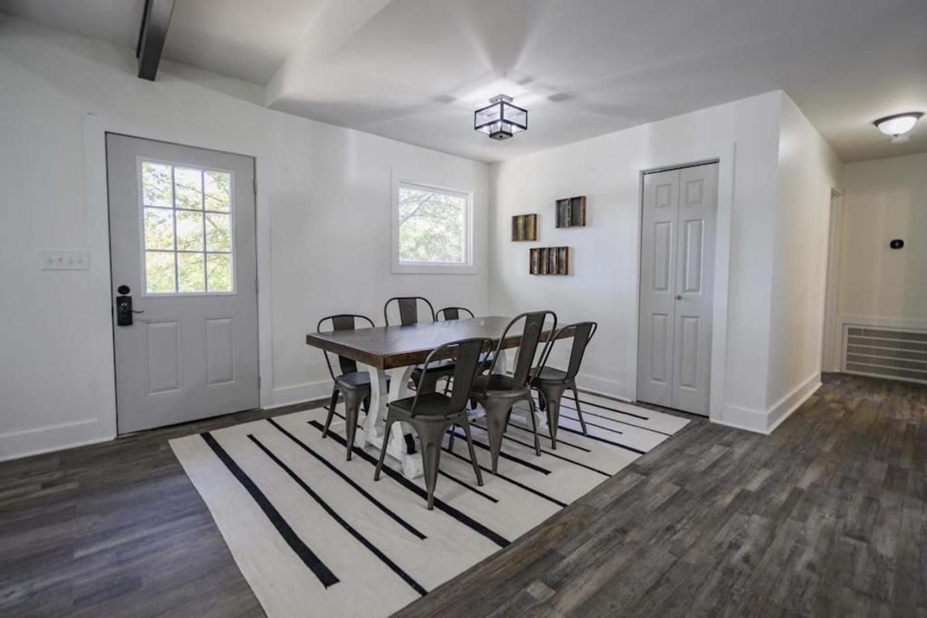 Gorgeous Renovated Home With Large & Private Lot Winchester Екстер'єр фото
