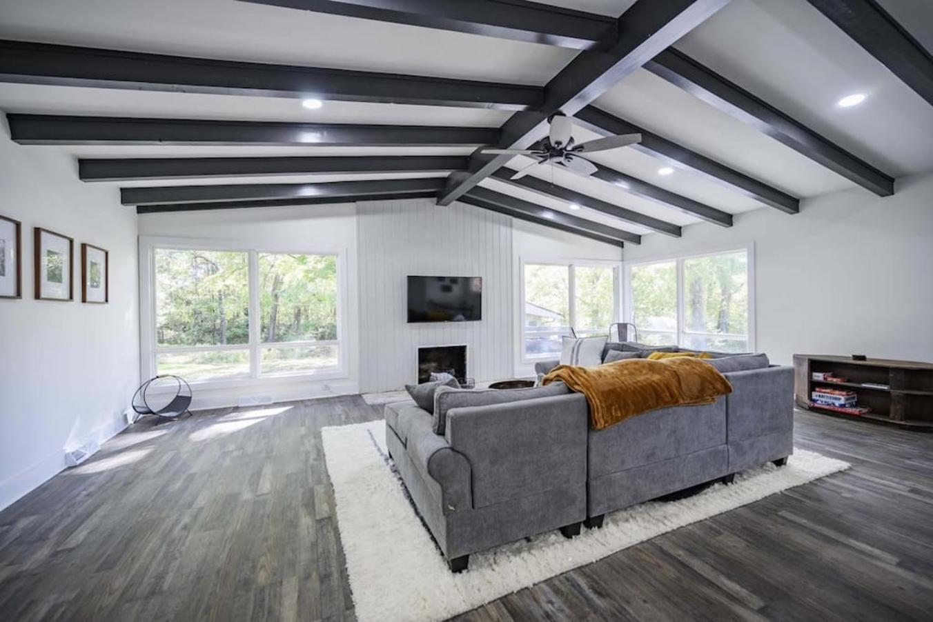 Gorgeous Renovated Home With Large & Private Lot Winchester Екстер'єр фото