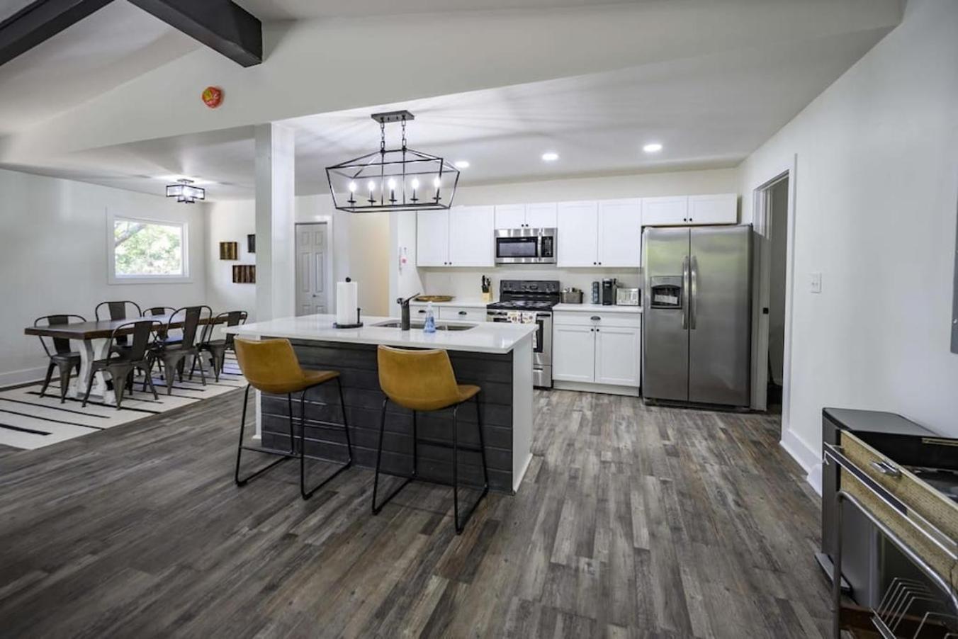 Gorgeous Renovated Home With Large & Private Lot Winchester Екстер'єр фото